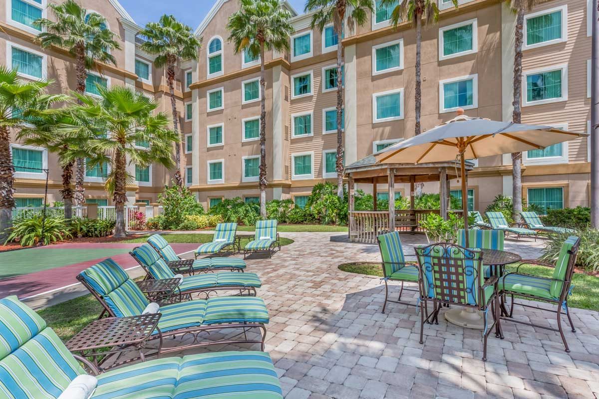 30 Best Orlando Hotels 19 Courtyard Gallery Land