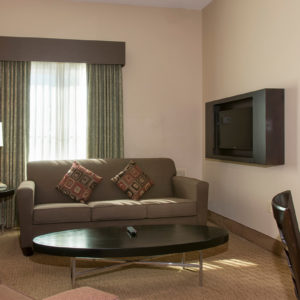 Hawthorn Suites Lake Buena Vista- Living room